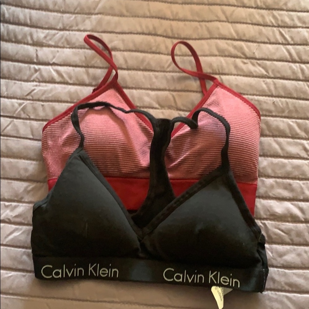 2 Calvin Klein bras